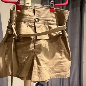 Light Olive Cider High-Waisted Brown Shorts with Belt